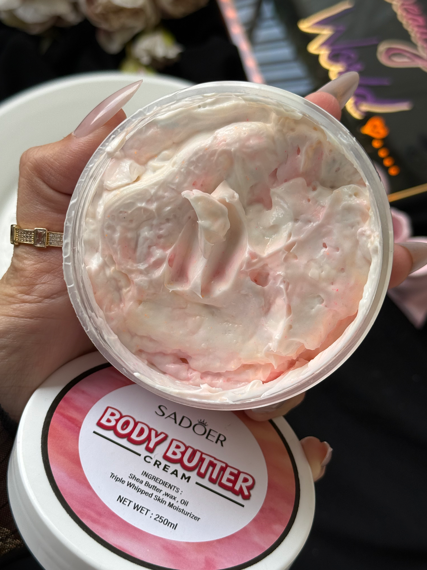 Super luxurious Sadoer body butter ✨