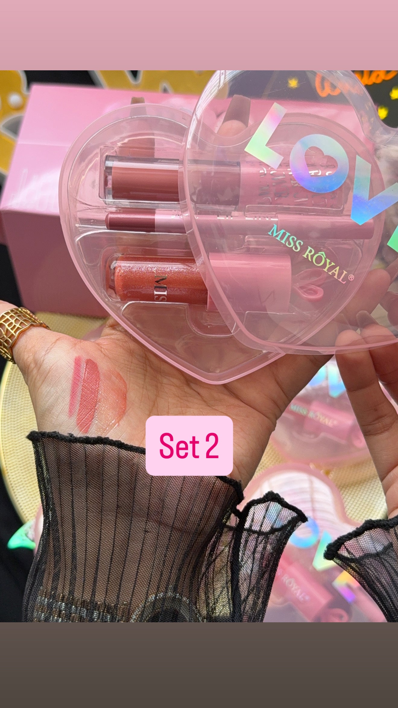 💗✨Miss royal LOVE AT FIRST GLOSS! ✨💗