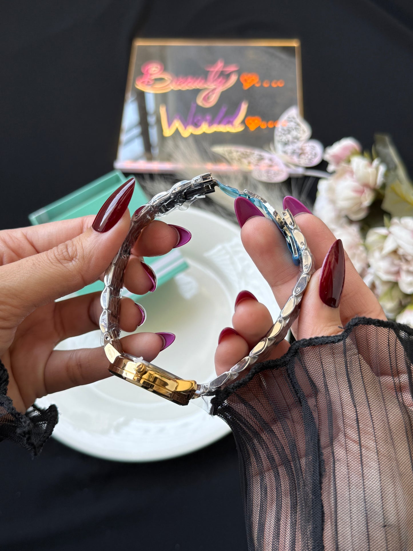 Oliya women’s watch