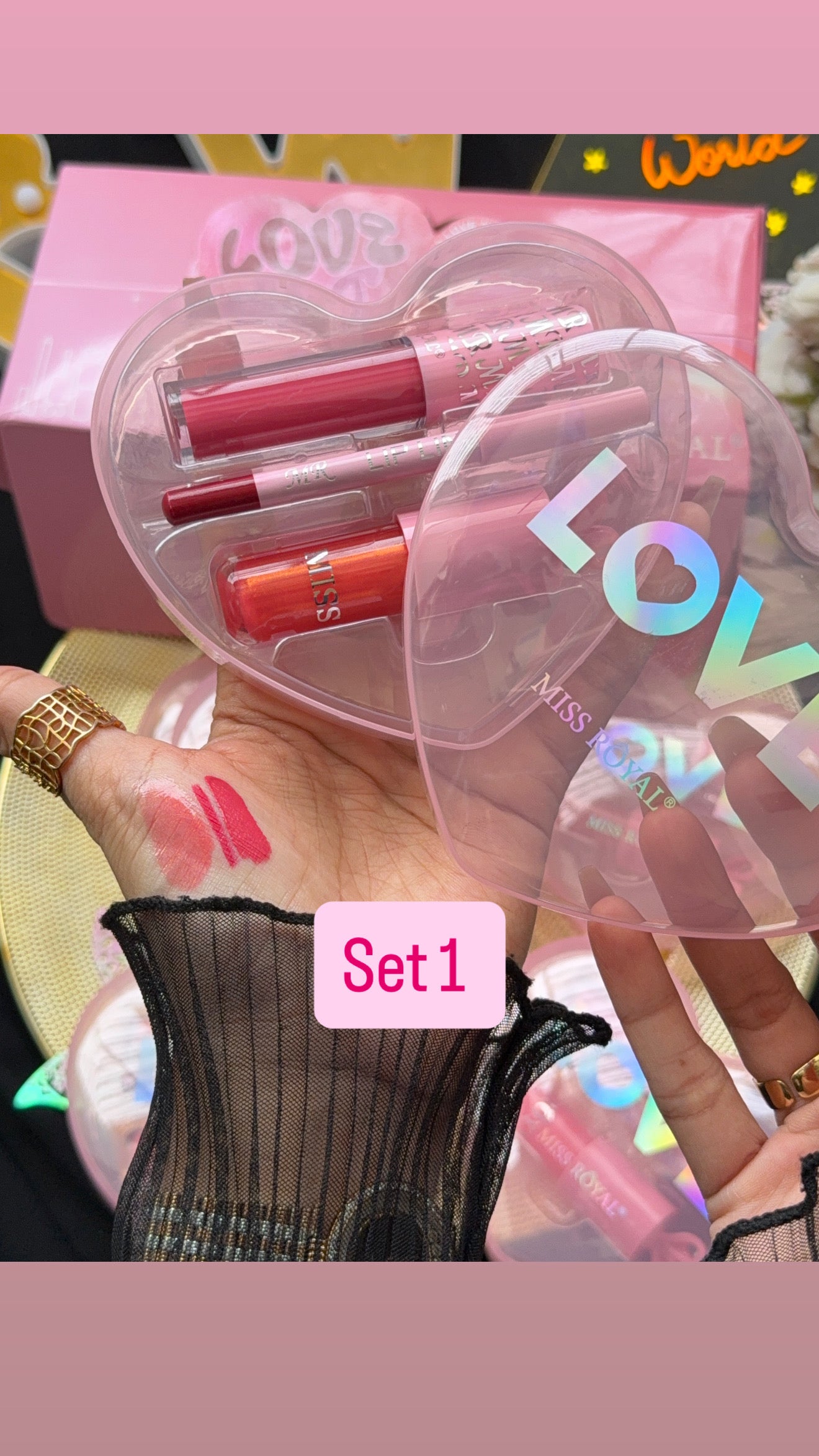 💗✨Miss royal LOVE AT FIRST GLOSS! ✨💗
