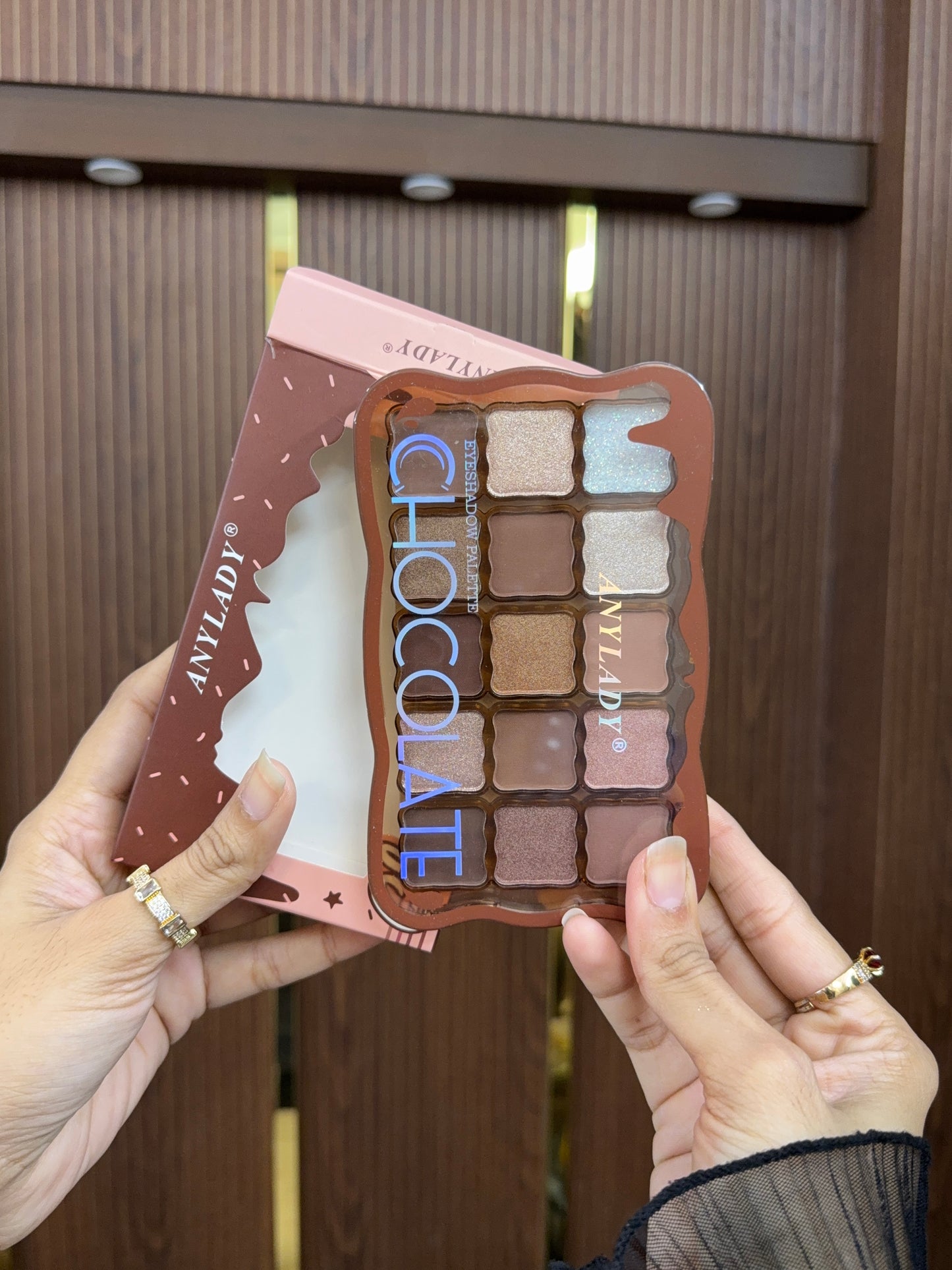 🍫 Sweeten Your Glam with the ANYLADY Chocolate Eyeshadow Palette! 🤎✨2