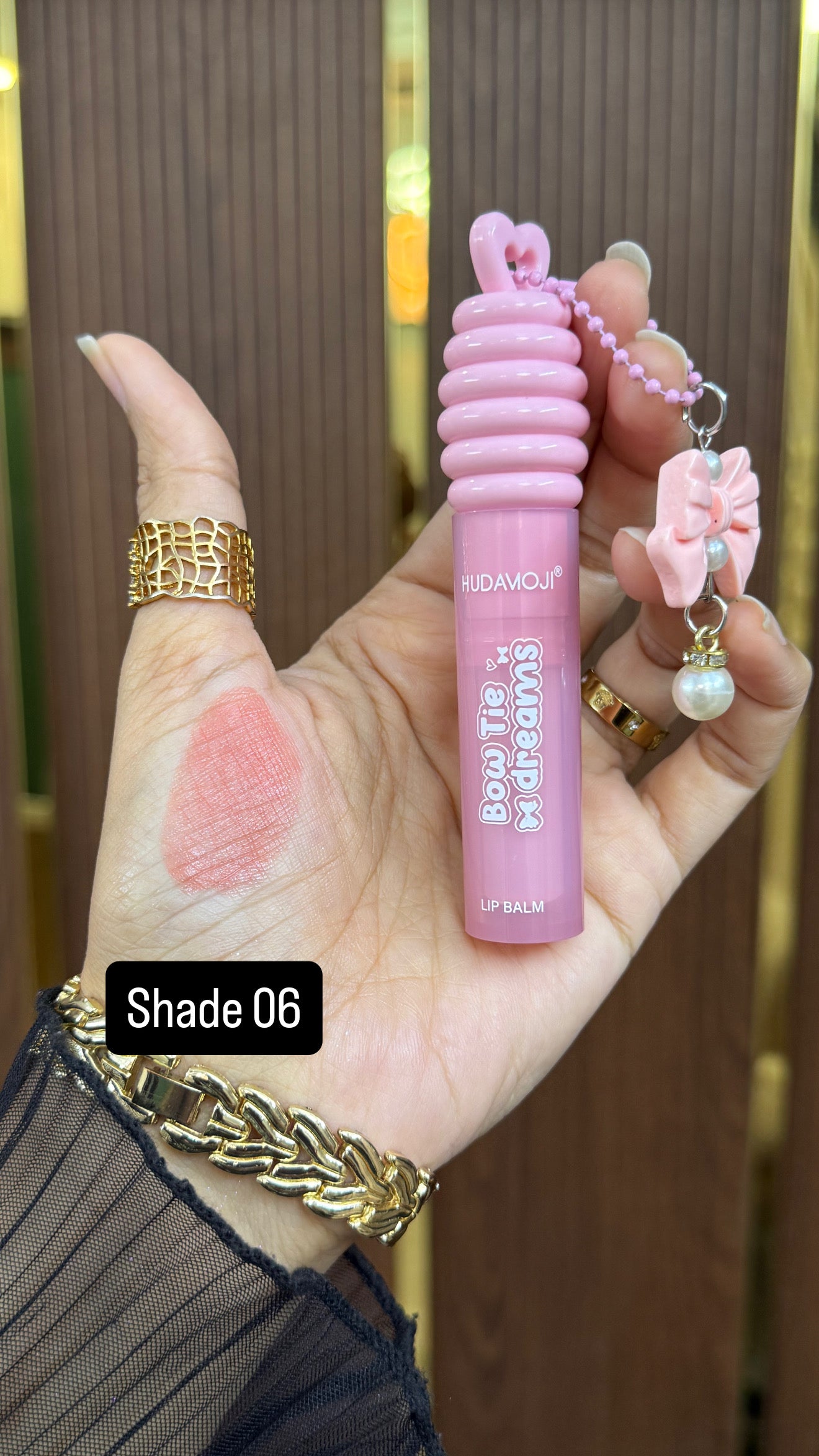 🎀✨ Hudamouji BOW TIE DREAMS LIP BALM ✨🎀