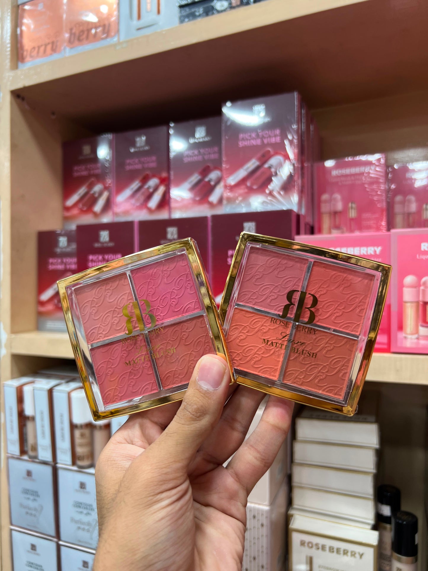 🌹✨ ROSE BERRY MATTE BLUSH PALETTE ✨🌹