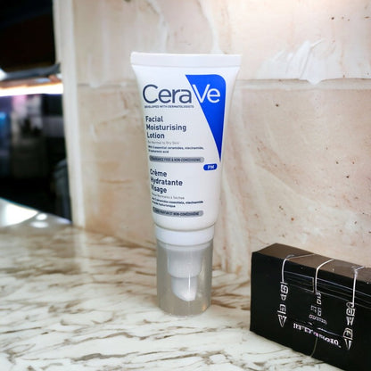 CeraVe Facial Moisturising Lotion long tube